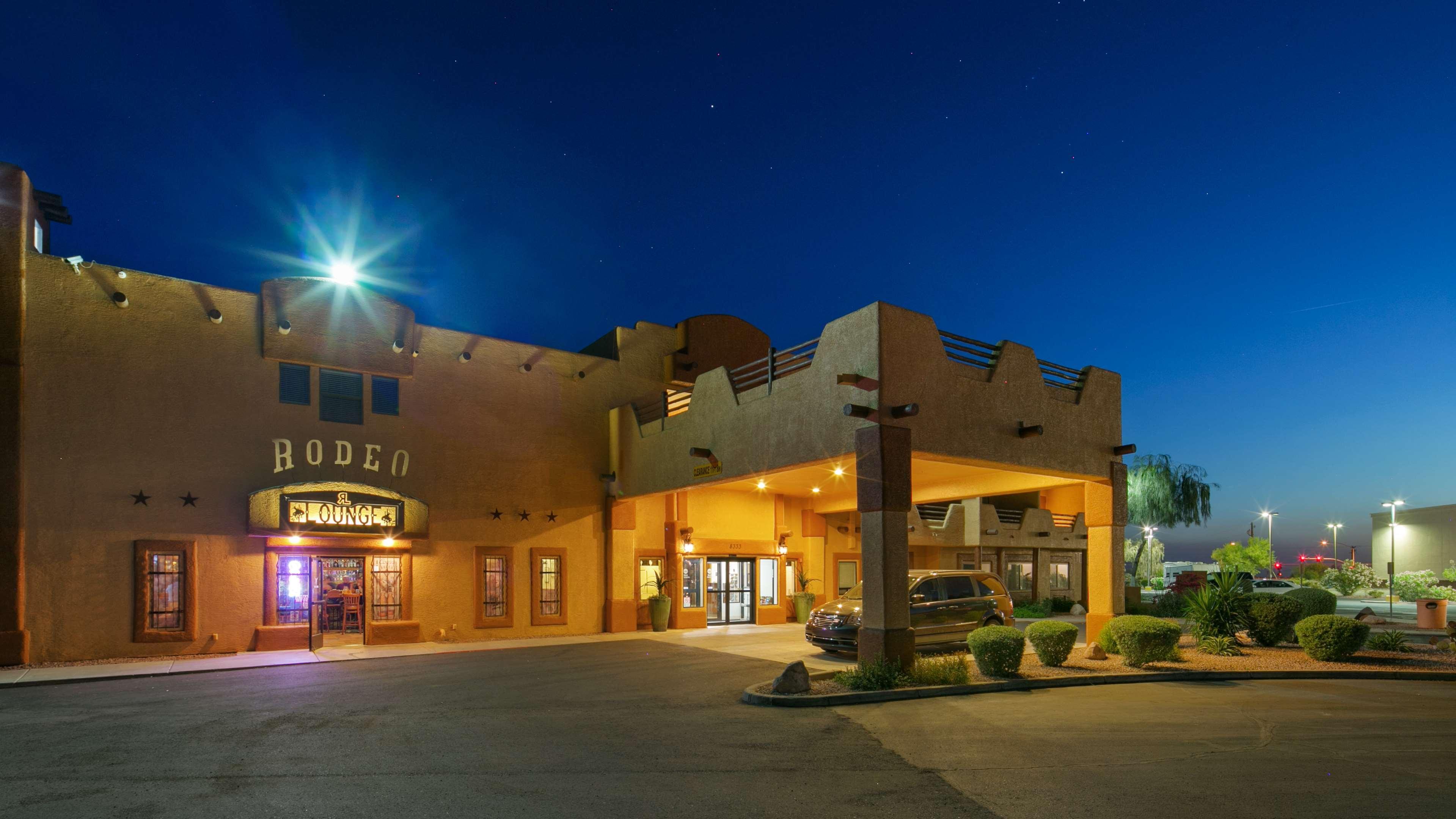 فندق بيست ويسترن جولد كانيون إن آند سويتس Gold Canyon المظهر الخارجي الصورة